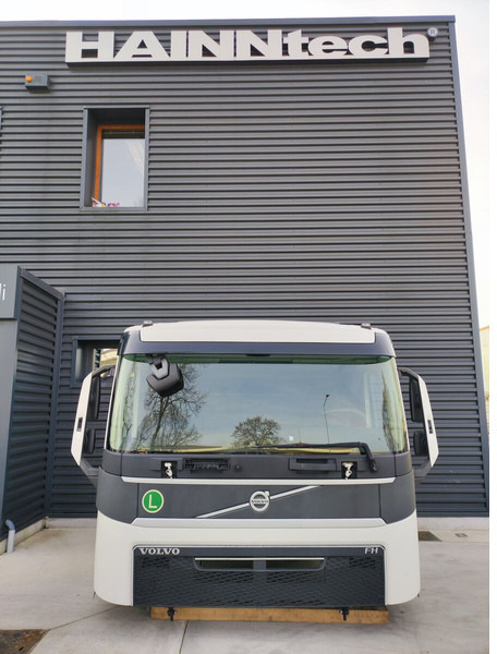 Volvo LOW ROOF L2 H1 - Cabina e interior para Camión: foto 3 Volvo LOW ROOF L2 H1 - Cabina e interior para Camión: foto 3