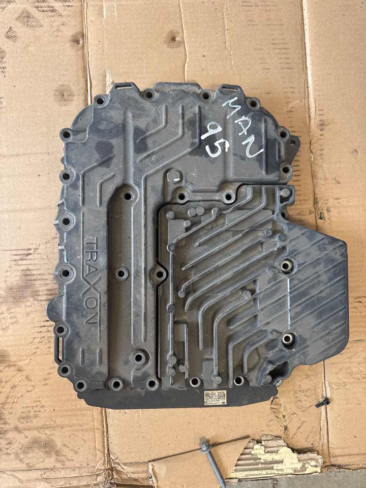 MAN 12TX ELECTRIC CONTROL UNIT 81.25839-7204 - Caja de cambios y piezas para Camión: foto 1 MAN 12TX ELECTRIC CONTROL UNIT 81.25839-7204 - Caja de cambios y piezas para Camión: foto 1