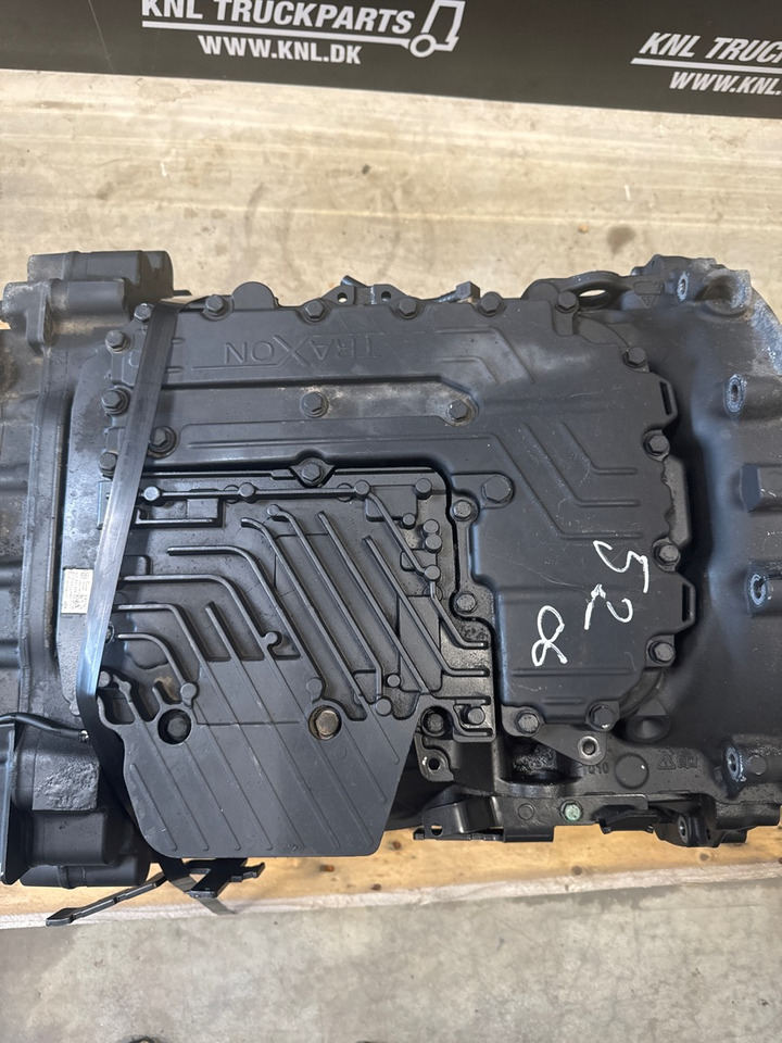 MAN GEARBOX ECU 81.25839-7135 - Caja de cambios y piezas para Camión: foto 1 MAN GEARBOX ECU 81.25839-7135 - Caja de cambios y piezas para Camión: foto 1