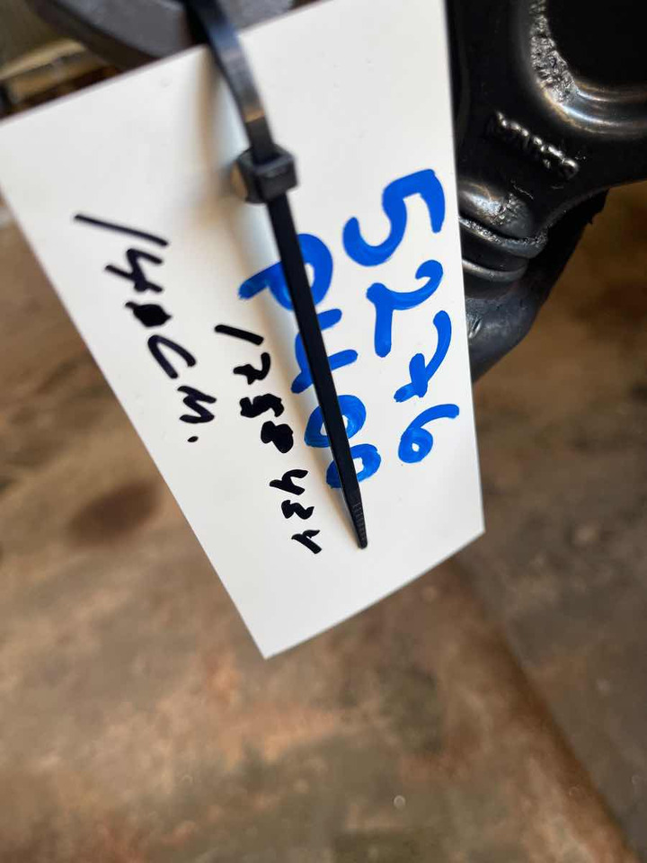 SCANIA PROPSHAFT P400 // 1758434 - Árbol de transmisión para Camión: foto 2 SCANIA PROPSHAFT P400 // 1758434 - Árbol de transmisión para Camión: foto 2