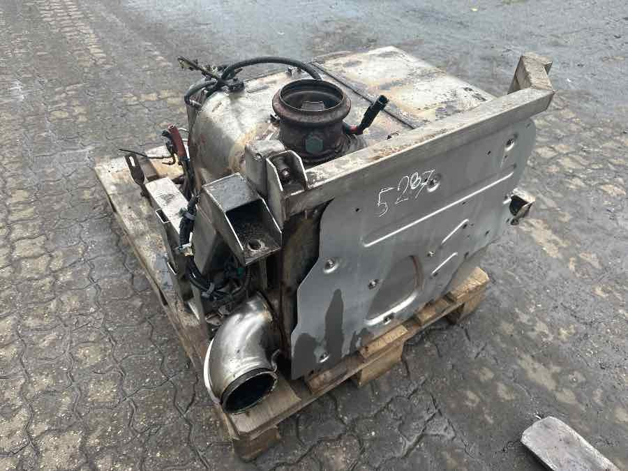 VOLVO BUS EXHAUST 22183004 - Silenciador/ Sistema de escape para Camión: foto 1 VOLVO BUS EXHAUST 22183004 - Silenciador/ Sistema de escape para Camión: foto 1