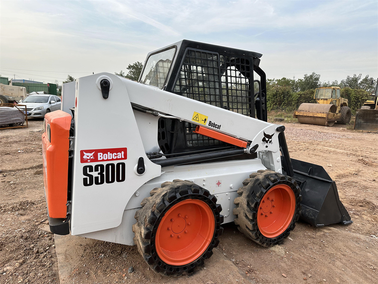 BOBCAT S300 - Minicargadora: foto 5 BOBCAT S300 - Minicargadora: foto 5