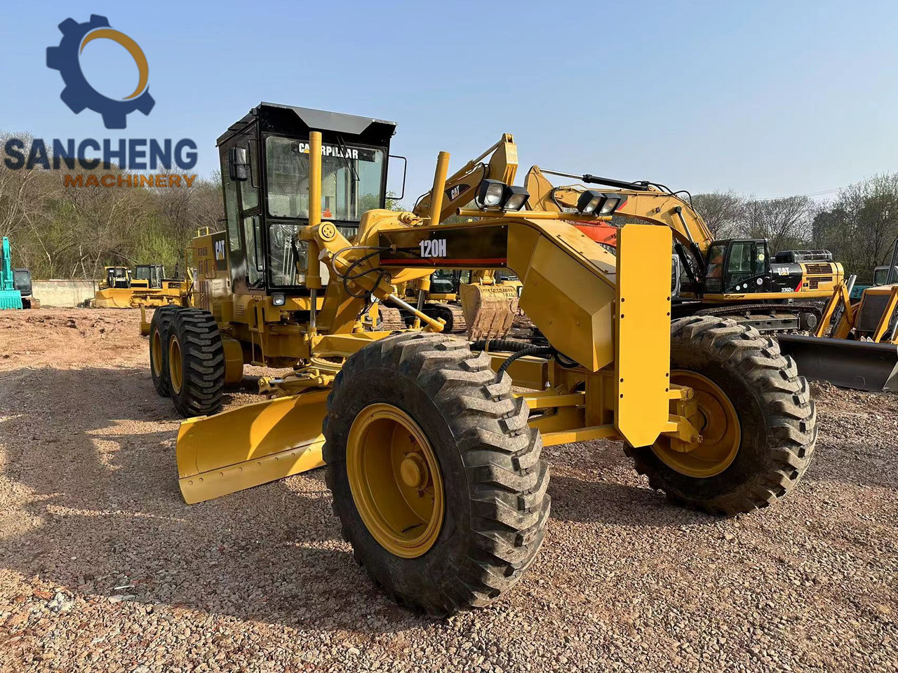 CATERPILLAR 120H - Grader: foto 2 CATERPILLAR 120H - Grader: foto 2