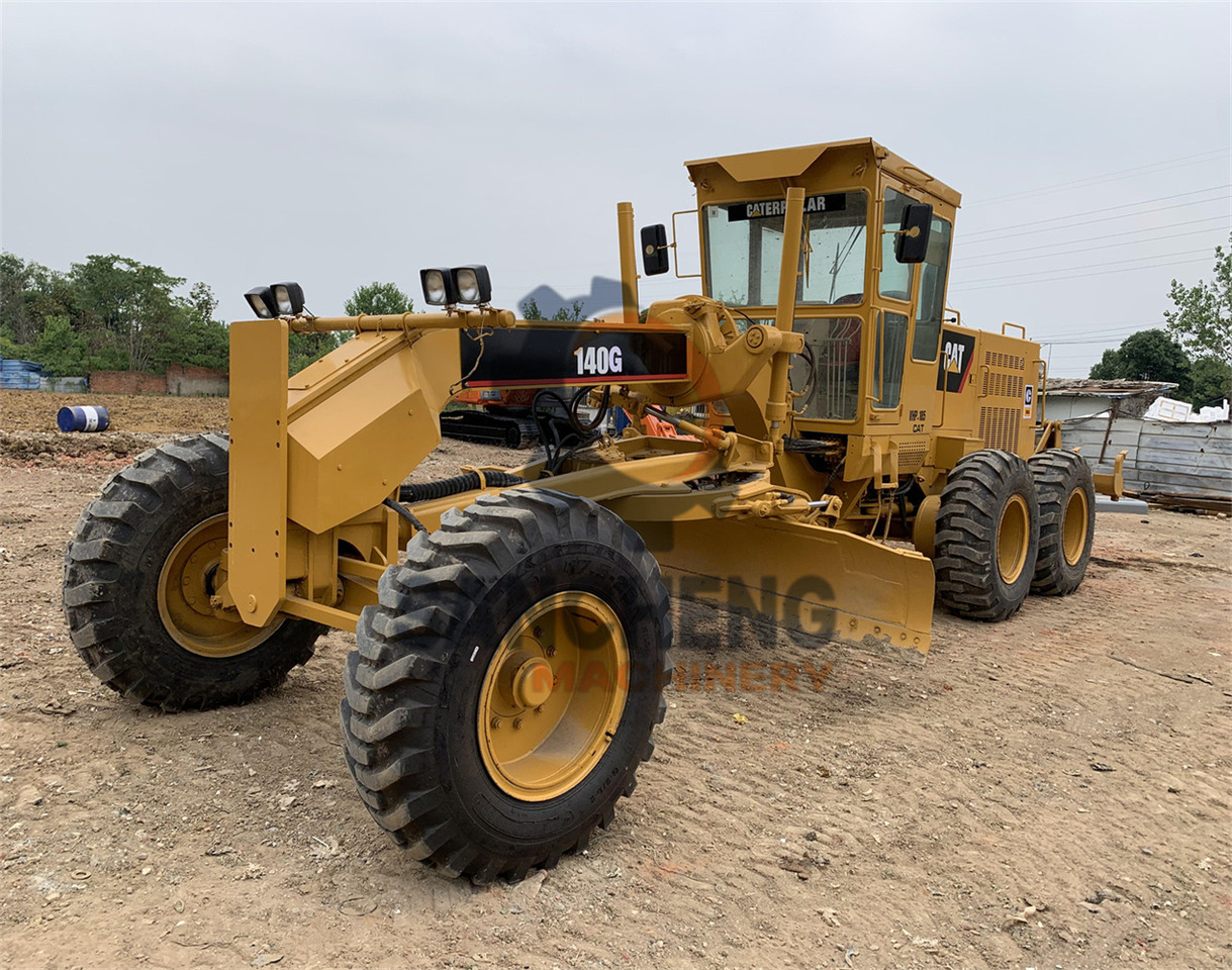 Grader CATERPILLAR 140G: foto 6