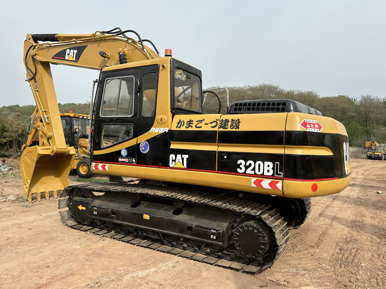 CATERPILLAR 320BL - Excavadora de cadenas: foto 5 CATERPILLAR 320BL - Excavadora de cadenas: foto 5