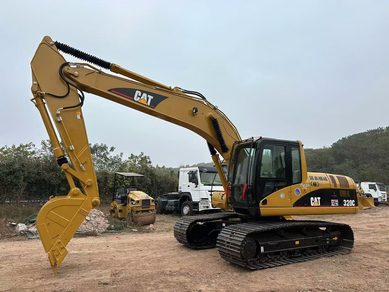 CATERPILLAR 320CL - Excavadora de cadenas: foto 3 CATERPILLAR 320CL - Excavadora de cadenas: foto 3