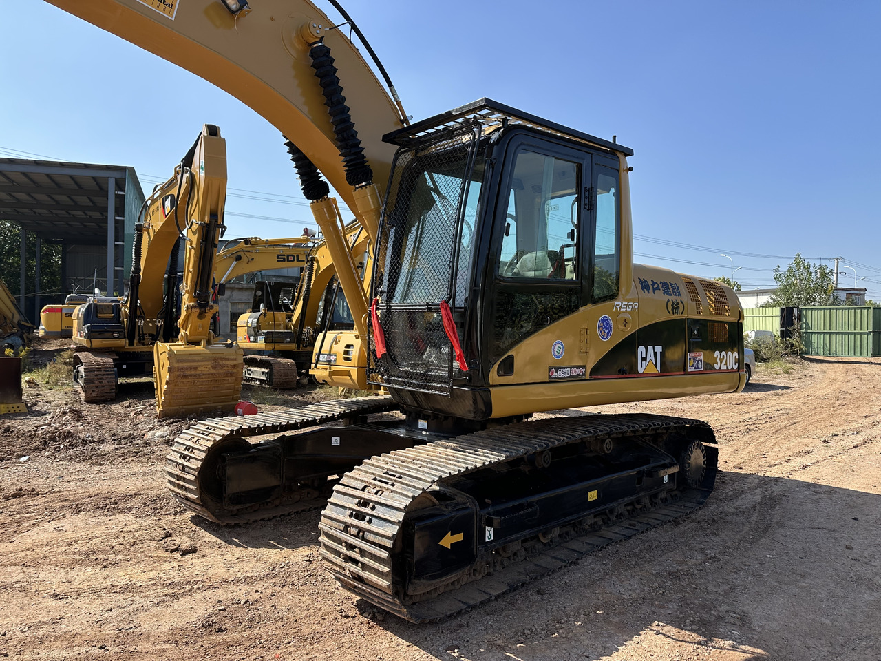 CATERPILLAR 320CL - Excavadora de cadenas: foto 2 CATERPILLAR 320CL - Excavadora de cadenas: foto 2