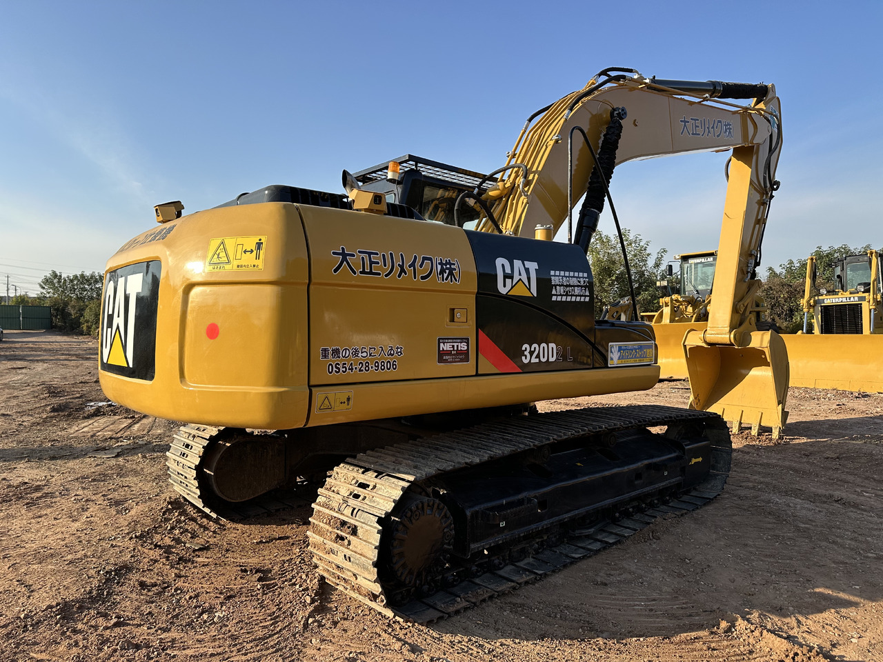 Excavadora de cadenas CATERPILLAR 320DL: foto 6