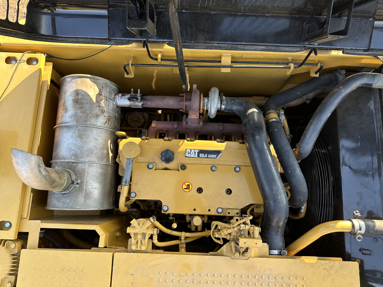 Excavadora de cadenas CATERPILLAR 320DL: foto 11