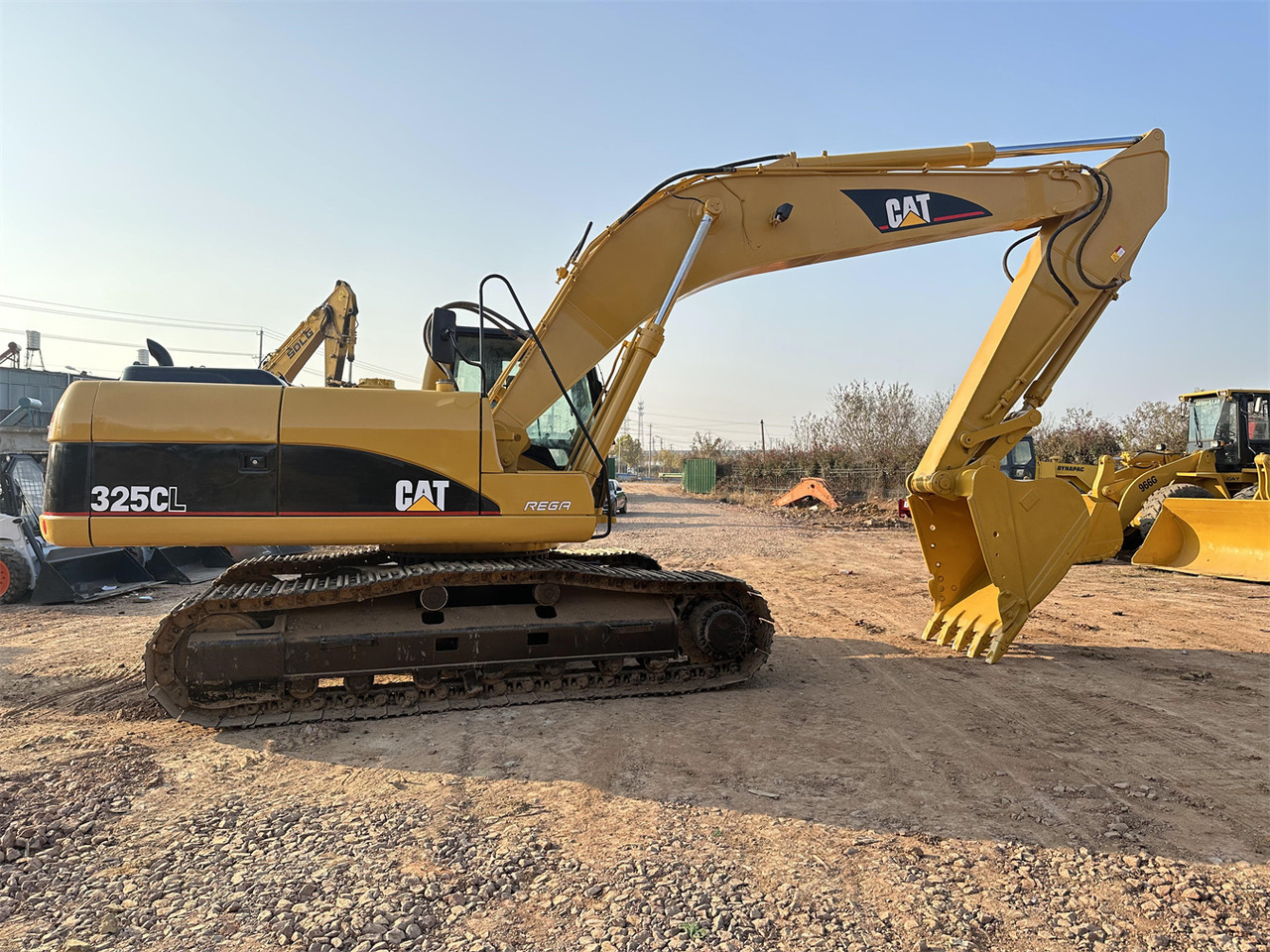 Excavadora de cadenas CATERPILLAR 325C: foto 8