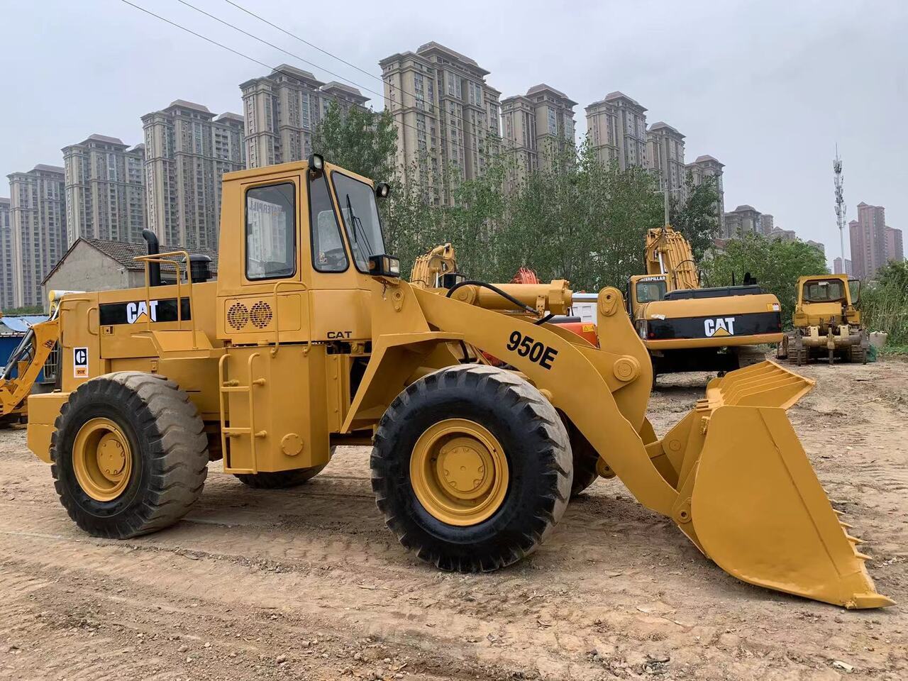 CATERPILLAR 950E - Cargadora de ruedas: foto 1 CATERPILLAR 950E - Cargadora de ruedas: foto 1
