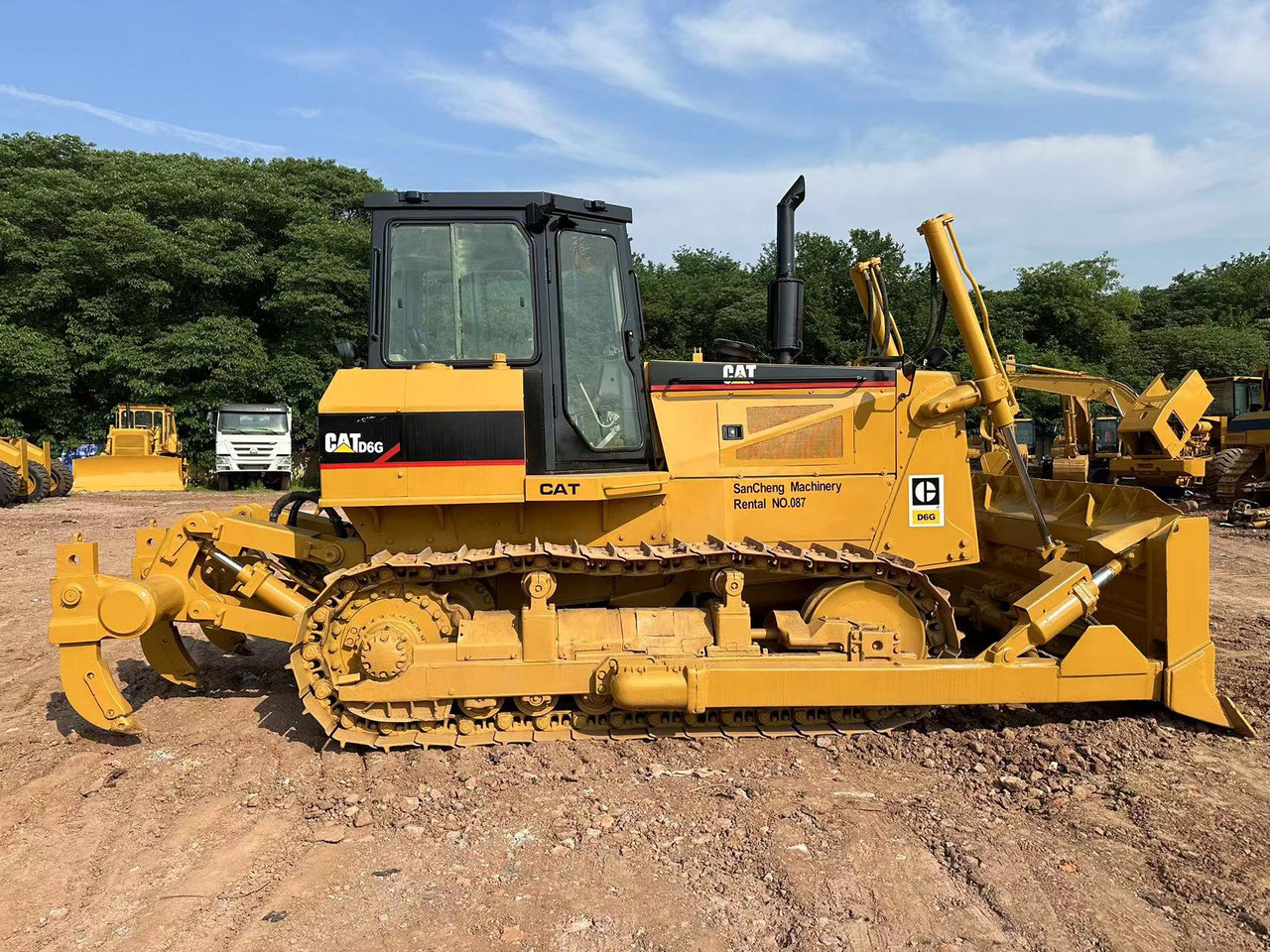 CATERPILLAR D6G Crawler Dozer - Bulldozer: foto 4 CATERPILLAR D6G Crawler Dozer - Bulldozer: foto 4