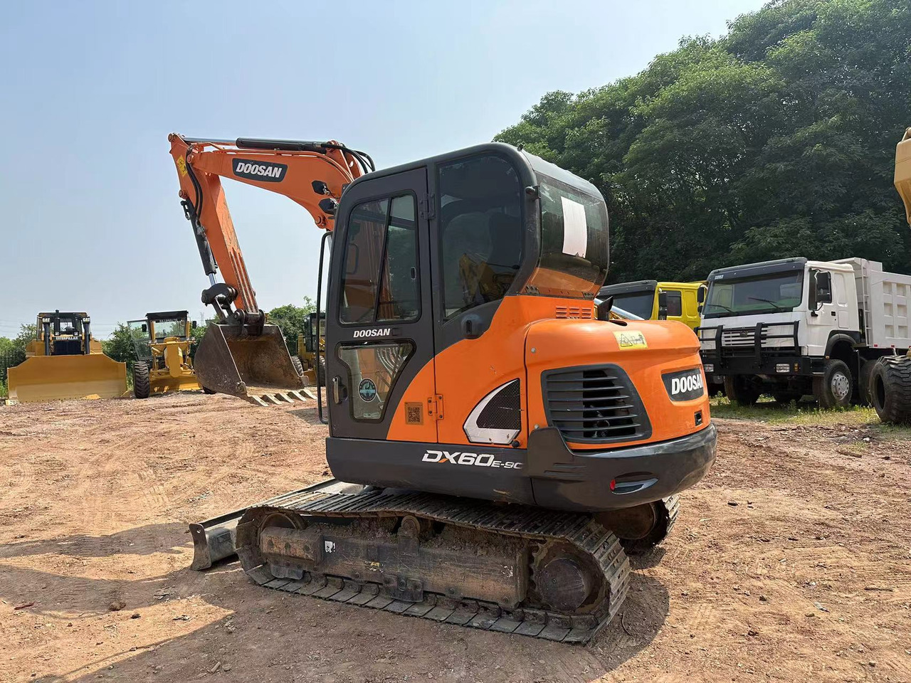 DOOSAN DX60 - Excavadora de cadenas: foto 5 DOOSAN DX60 - Excavadora de cadenas: foto 5