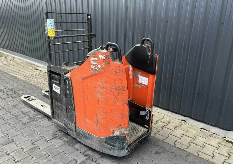 BT LPE200 - Transpaleta: foto 3 BT LPE200 - Transpaleta: foto 3