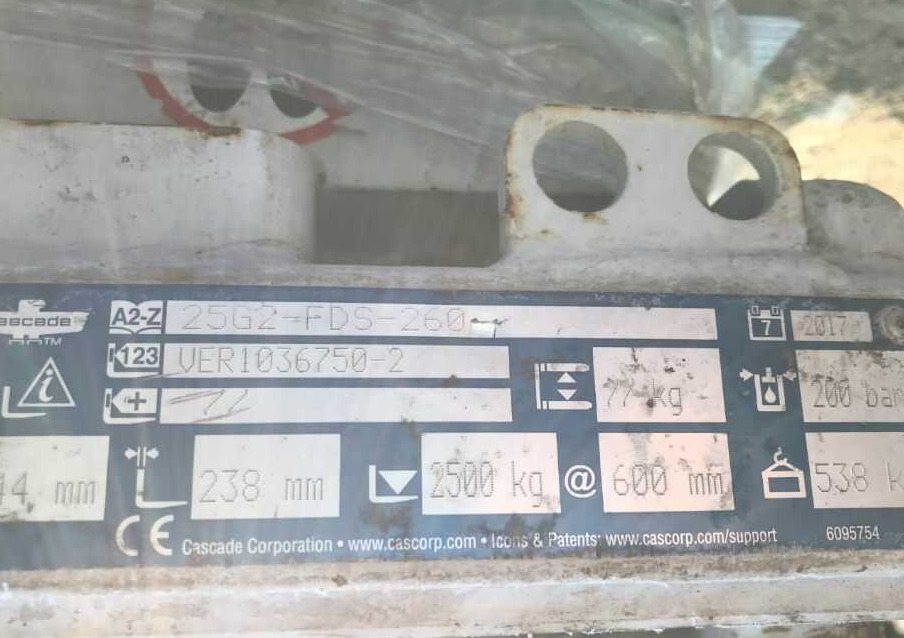 Cascade 25G2-FDS-260 - Horquillas para Carretilla elevadora: foto 3 Cascade 25G2-FDS-260 - Horquillas para Carretilla elevadora: foto 3