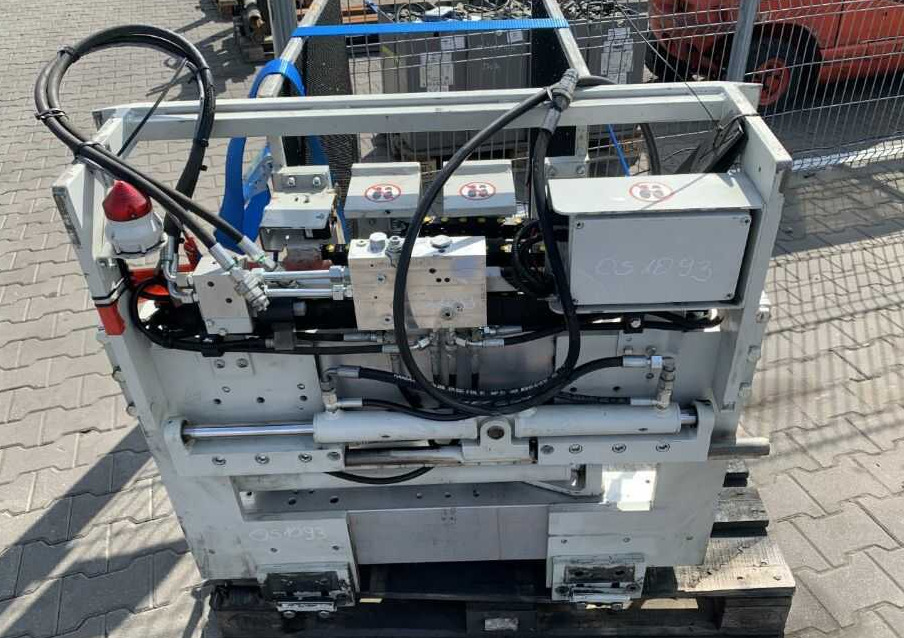 Cascade UTB2-08-1011 R1, Kartonklammer - Pinza para Equipo de manutención: foto 3 Cascade UTB2-08-1011 R1, Kartonklammer - Pinza para Equipo de manutención: foto 3