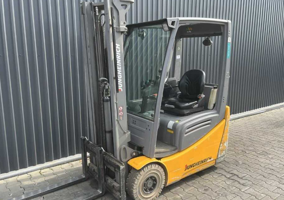 Jungheinrich EFG216k - Carretilla elevadora eléctrica: foto 1 Jungheinrich EFG216k - Carretilla elevadora eléctrica: foto 1