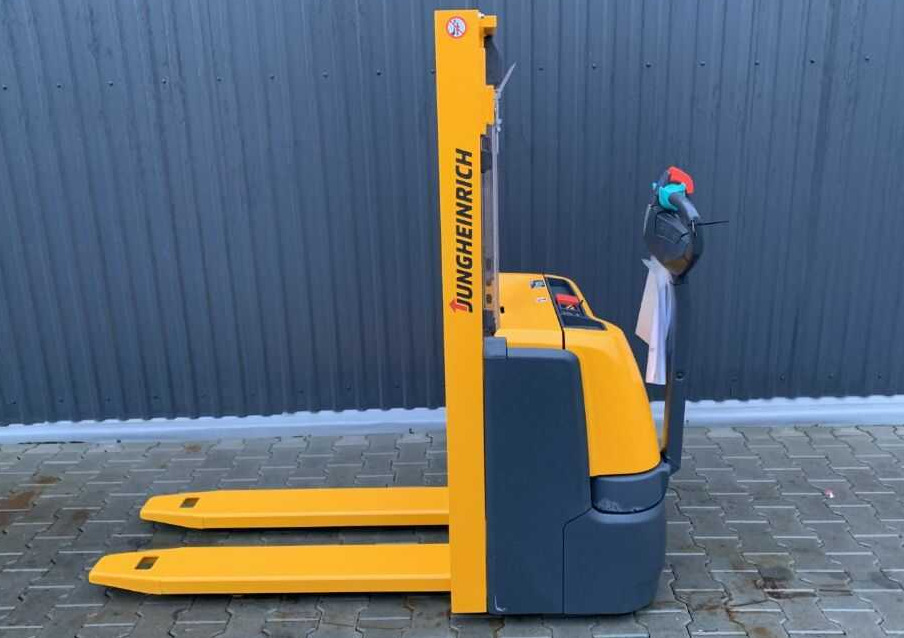 Jungheinrich EJC110 - Apilador: foto 2 Jungheinrich EJC110 - Apilador: foto 2