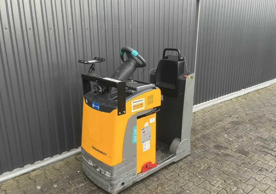 Jungheinrich EZS130 - Remolcadora: foto 1 Jungheinrich EZS130 - Remolcadora: foto 1