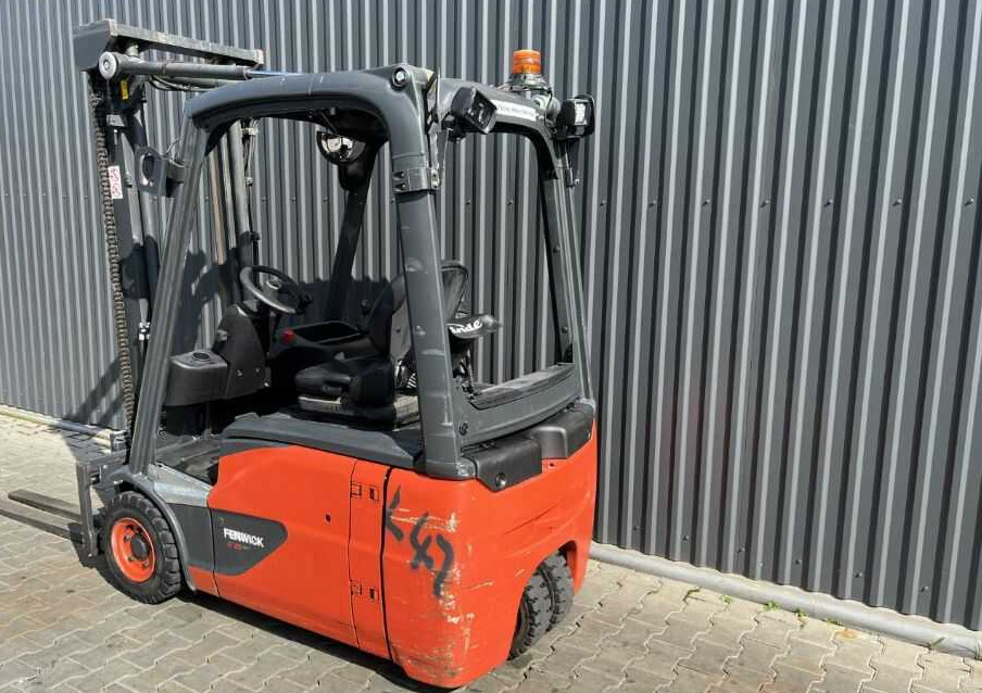 Linde E16-02 - Carretilla elevadora eléctrica: foto 3 Linde E16-02 - Carretilla elevadora eléctrica: foto 3