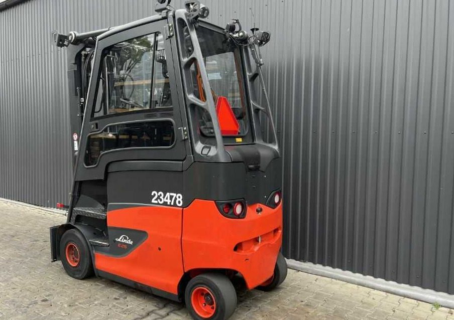 Linde E25HL-01/600 - Carretilla elevadora eléctrica: foto 3 Linde E25HL-01/600 - Carretilla elevadora eléctrica: foto 3