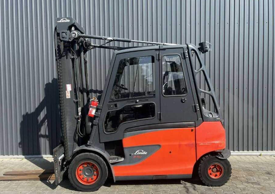 Linde E50HL-01 - Carretilla elevadora eléctrica: foto 2 Linde E50HL-01 - Carretilla elevadora eléctrica: foto 2