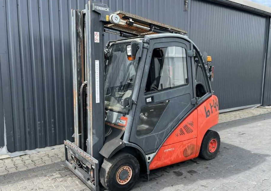Linde H25T-01 - Carretilla elevadora de gas: foto 1 Linde H25T-01 - Carretilla elevadora de gas: foto 1