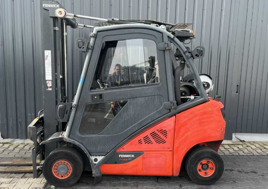 Linde H25T-02 - Carretilla elevadora de gas: foto 2 Linde H25T-02 - Carretilla elevadora de gas: foto 2
