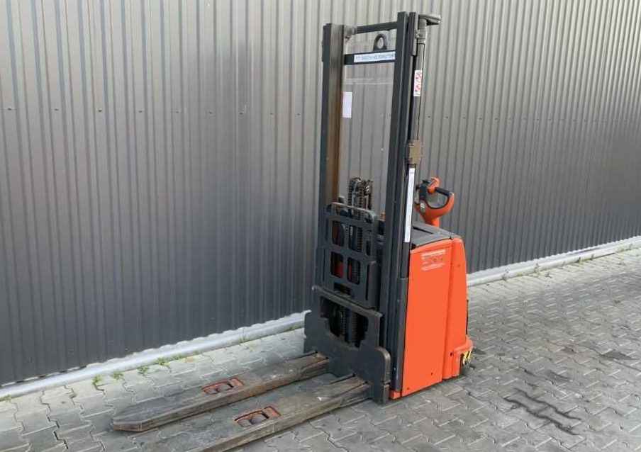 Linde L14 - Apilador: foto 1 Linde L14 - Apilador: foto 1
