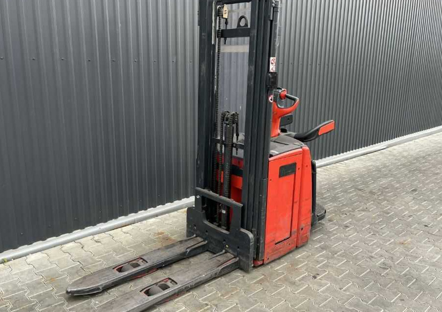 Linde L14AP - Apilador: foto 1 Linde L14AP - Apilador: foto 1