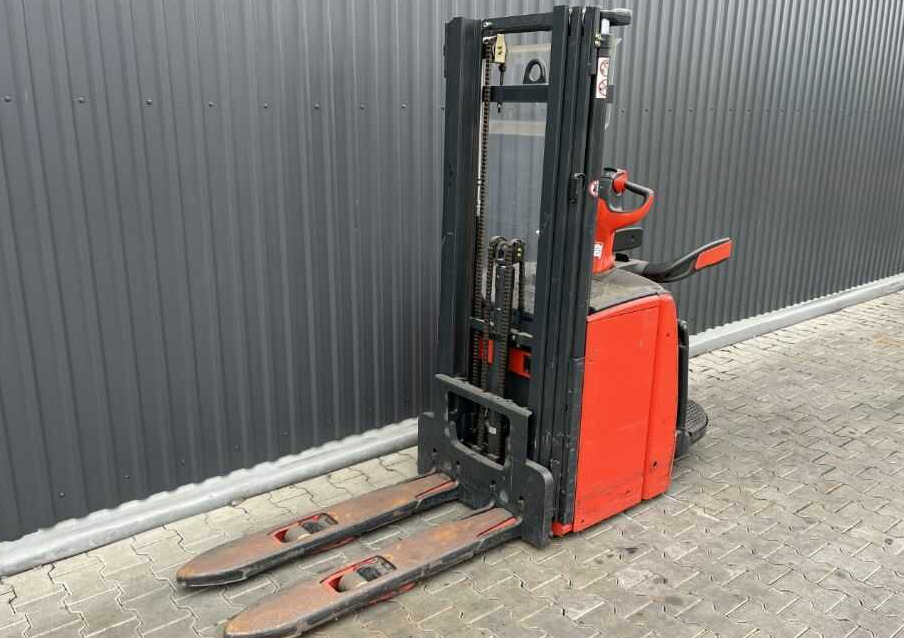 Linde L14AP - Apilador: foto 1 Linde L14AP - Apilador: foto 1