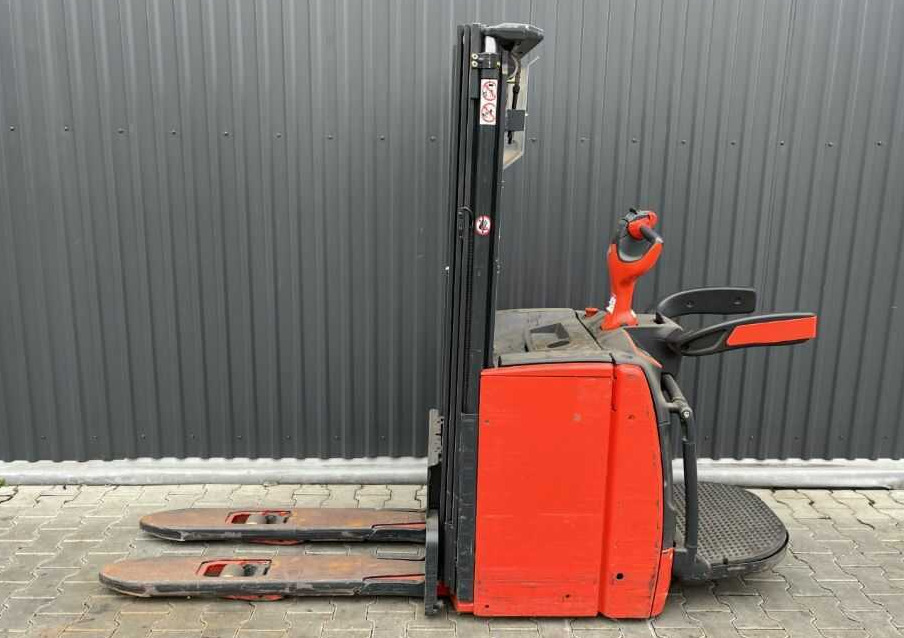 Linde L14AP - Apilador: foto 2 Linde L14AP - Apilador: foto 2