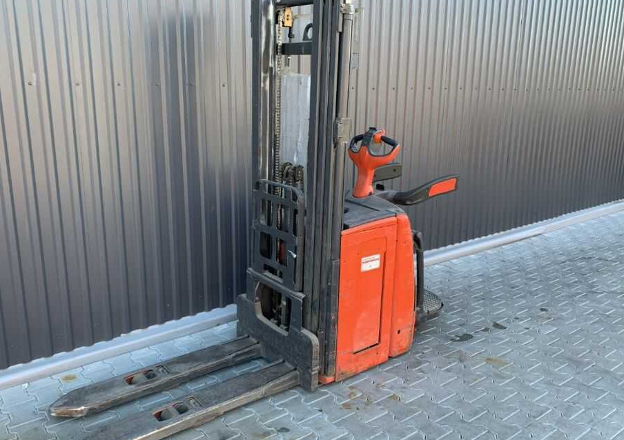 Linde L16AP - Apilador: foto 1 Linde L16AP - Apilador: foto 1
