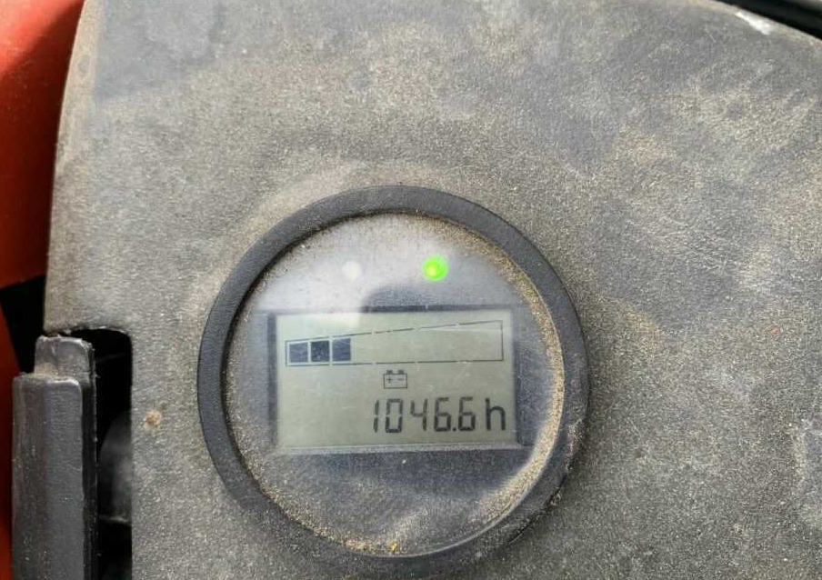 Linde P20 - Remolcadora: foto 1 Linde P20 - Remolcadora: foto 1