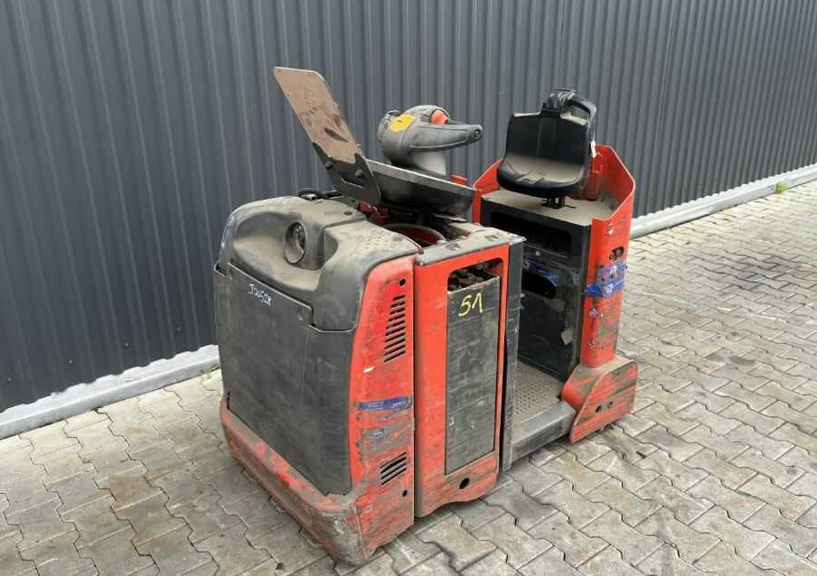 Linde P30C - Remolcadora: foto 1 Linde P30C - Remolcadora: foto 1