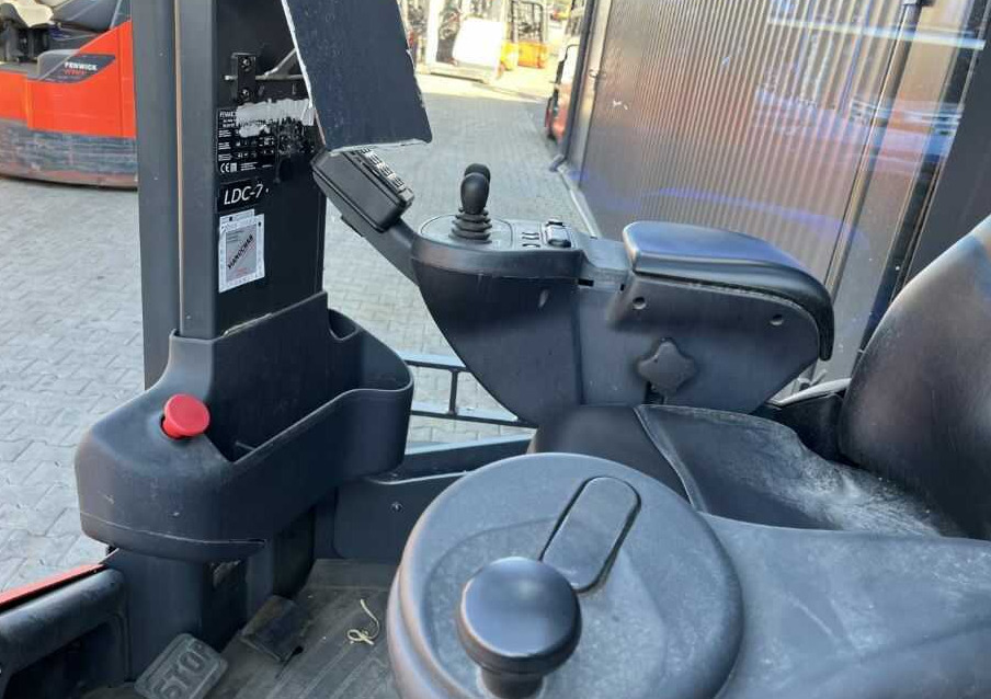 Retráctil Linde R14X: foto 8 Retráctil Linde R14X: foto 8