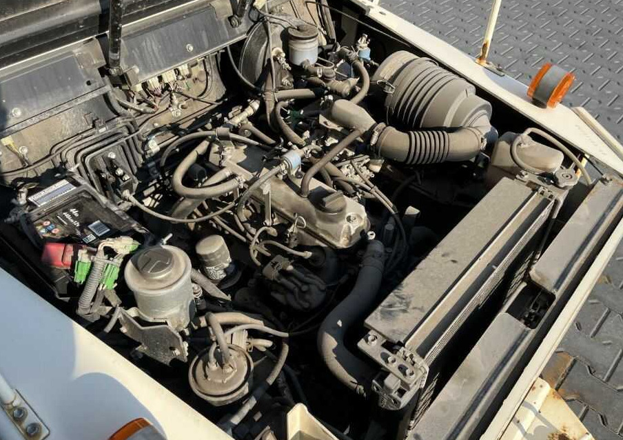 Toyota 2TG20 - Remolcadora: foto 1 Toyota 2TG20 - Remolcadora: foto 1