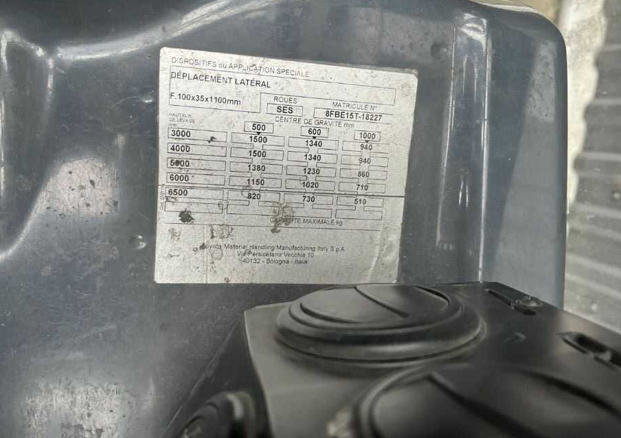 Toyota 8FBE15T - Carretilla elevadora eléctrica: foto 5 Toyota 8FBE15T - Carretilla elevadora eléctrica: foto 5