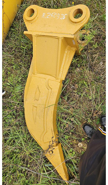 Caterpillar 320 - Escarificador: foto 1 Caterpillar 320 - Escarificador: foto 1