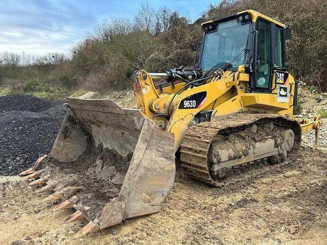 Caterpillar - Excavadora: foto 1 Caterpillar - Excavadora: foto 1