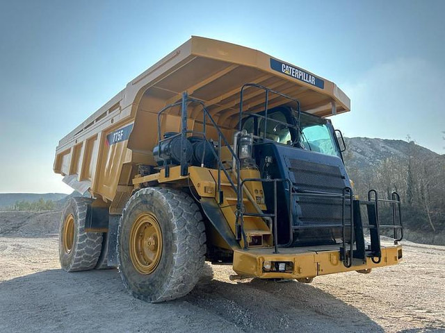 Caterpillar Rebuilt 775F - - Dúmper: foto 5 Caterpillar Rebuilt 775F - - Dúmper: foto 5