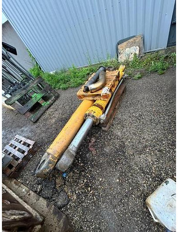 Liebherr R954CHD Li - Bloque de cilindros: foto 1 Liebherr R954CHD Li - Bloque de cilindros: foto 1