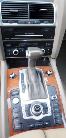 Audi Q7 3.0TFSI 7-Sitzer perfect for UA Export - SUV/ Todoterreno: foto 5 Audi Q7 3.0TFSI 7-Sitzer perfect for UA Export - SUV/ Todoterreno: foto 5