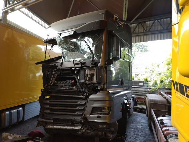 MAN TGX 18.510 - Cabeza tractora: foto 1 MAN TGX 18.510 - Cabeza tractora: foto 1