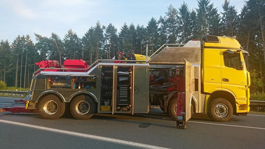 Mercedes-Benz Arocs 4163 8x4 G&G Heavy Wrecker Mercedes-Benz Arocs 4163 8x4 G&G Heavy Wrecker - Grua de remolque autos: foto 3 Mercedes-Benz Arocs 4163 8x4 G&G Heavy Wrecker Mercedes-Benz Arocs 4163 8x4 G&G Heavy Wrecker - Grua de remolque autos: foto 3