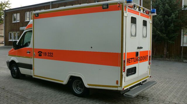 Mercedes-Benz Sprinter 516 CDI /on Stock / Mercedes-Benz Sprinter 516 CDI /on Stock / - Ambulancia: foto 5 Mercedes-Benz Sprinter 516 CDI /on Stock / Mercedes-Benz Sprinter 516 CDI /on Stock / - Ambulancia: foto 5