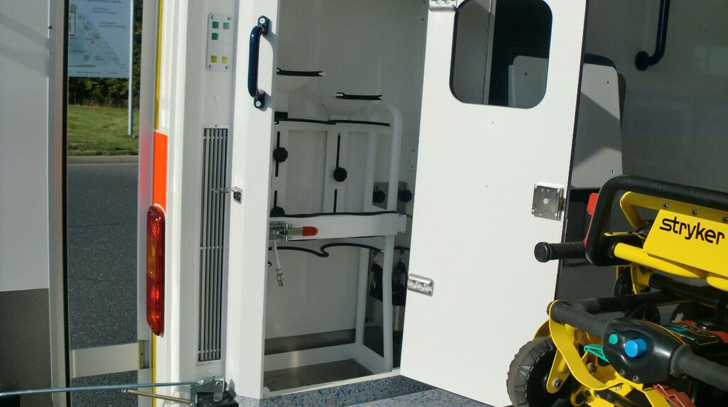 Ambulancia Mercedes-Benz Sprinter 516  // Mod. 2014 // 1 J Garantie //: foto 13