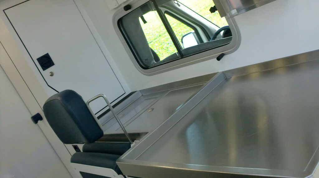 Ambulancia Mercedes-Benz Sprinter 516  // Mod. 2014 // 1 J Garantie //: foto 11