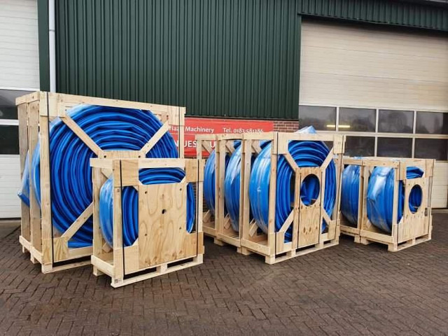 Grote voorraad nieuwe sleepslangen 4" - Nieuw - Implemento para Maquinaria agrícola: foto 2 Grote voorraad nieuwe sleepslangen 4" - Nieuw - Implemento para Maquinaria agrícola: foto 2