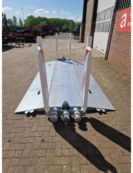 Leidingdrempel / road ramp - Rampa de carga: foto 3 Leidingdrempel / road ramp - Rampa de carga: foto 3